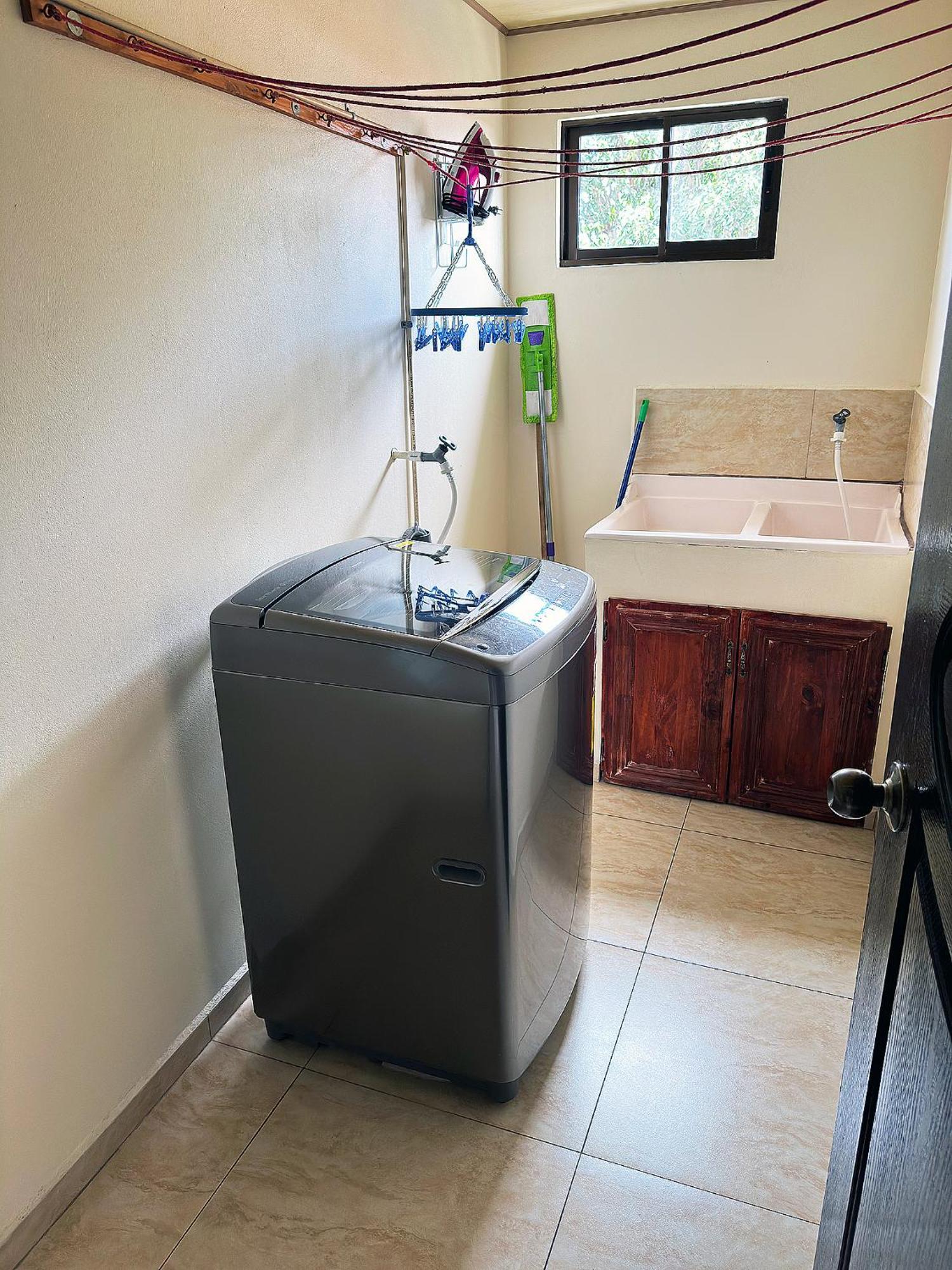 Senderos Apartment, Self Check- In, Airport Sjo 5 Min Río Segundo Kültér fotó