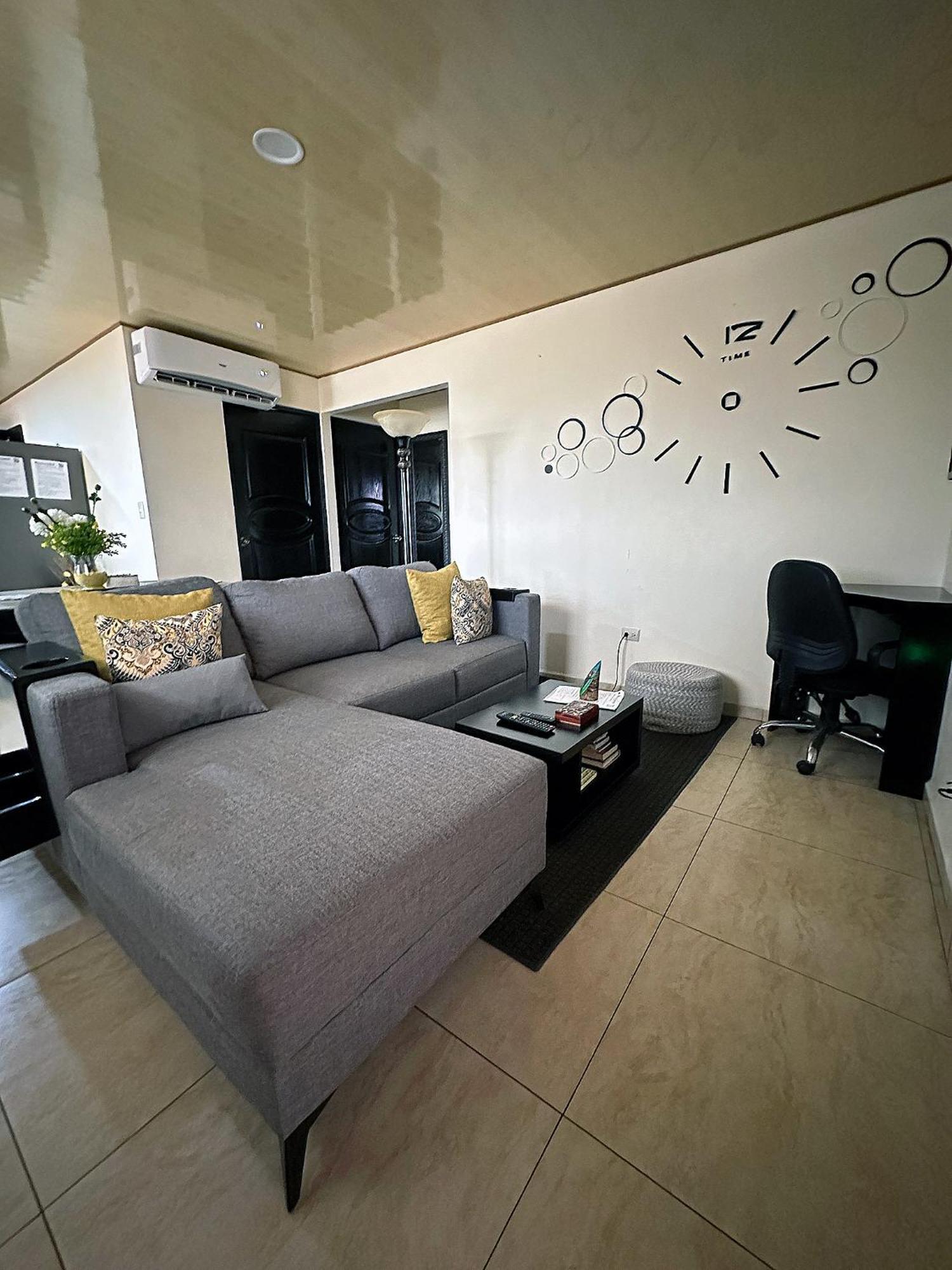 Senderos Apartment, Self Check- In, Airport Sjo 5 Min Río Segundo Kültér fotó